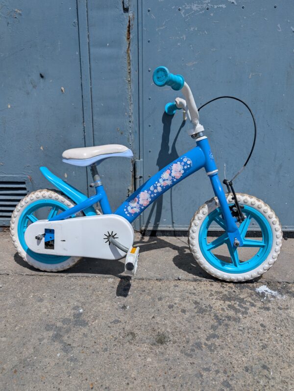 Vélo enfant reine des neiges