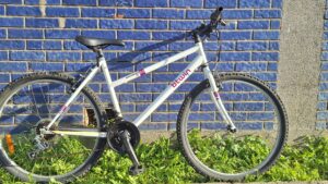 VTT Btwin 5.0 femme - 26 pouces