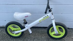 Draisienne blanche et verte