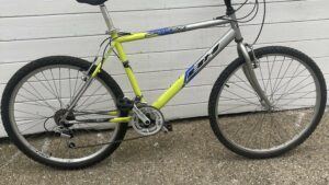 BH SUPRA gris et jaune - 26 pouces