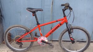 Btwin Rouge - 20 pouces