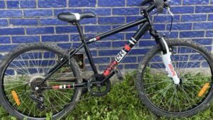 Rockrider 50 noir - 24 pouces