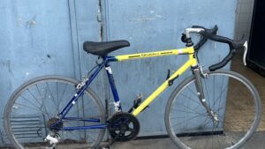 Vélo de course Leader Dérailleur 6v Mono plateau